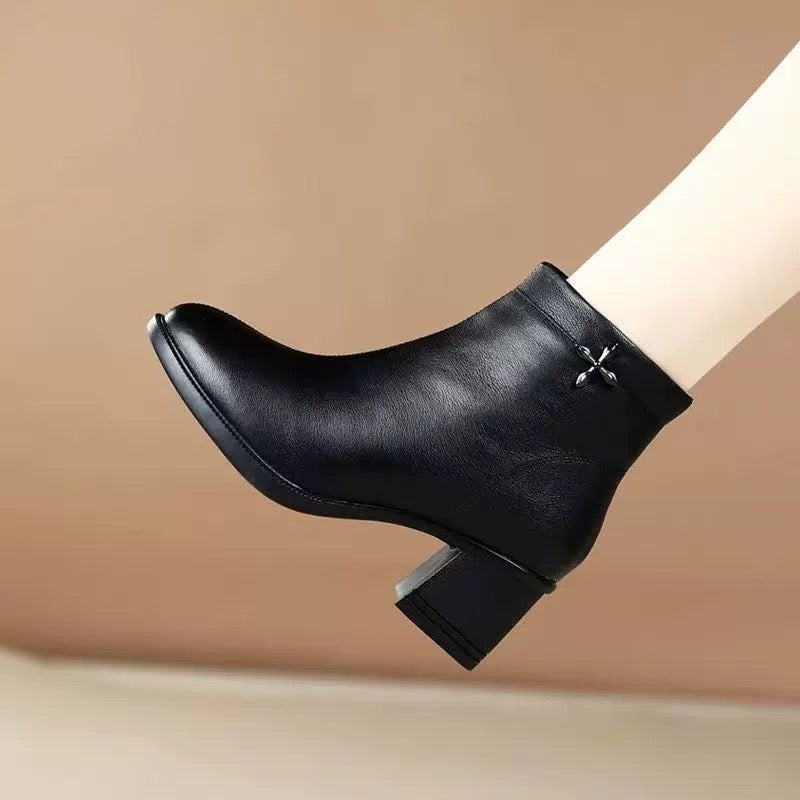 Diana leather orthopedic boots